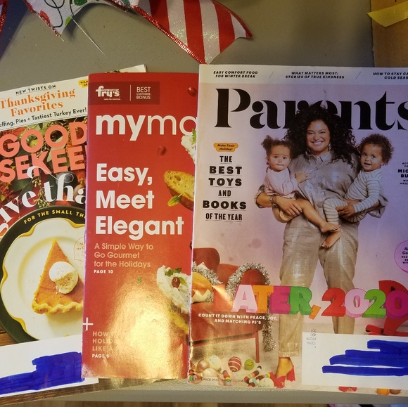 Magazines - Picture 5 of 5